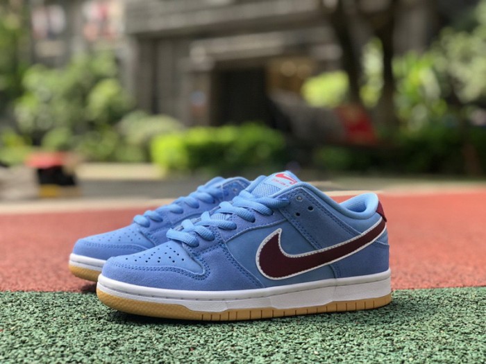 Authentic Nike SB Dunk Low PRM Phillies