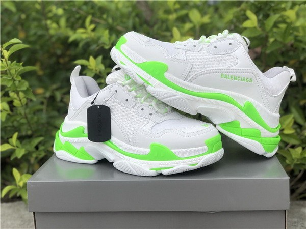 B 17FW Tripe-S High End Sneaker-216