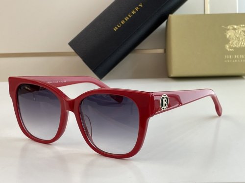 Burberry Sunglasses AAAA-615