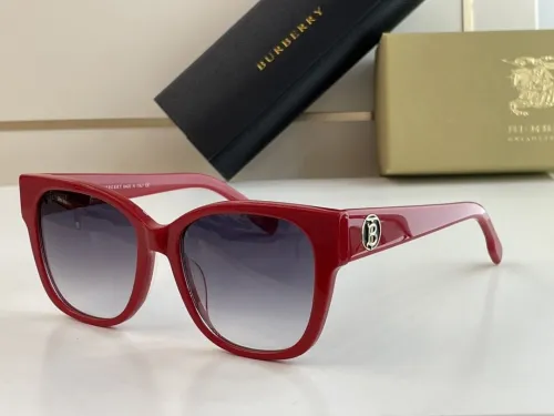 Burberry Sunglasses AAAA-615