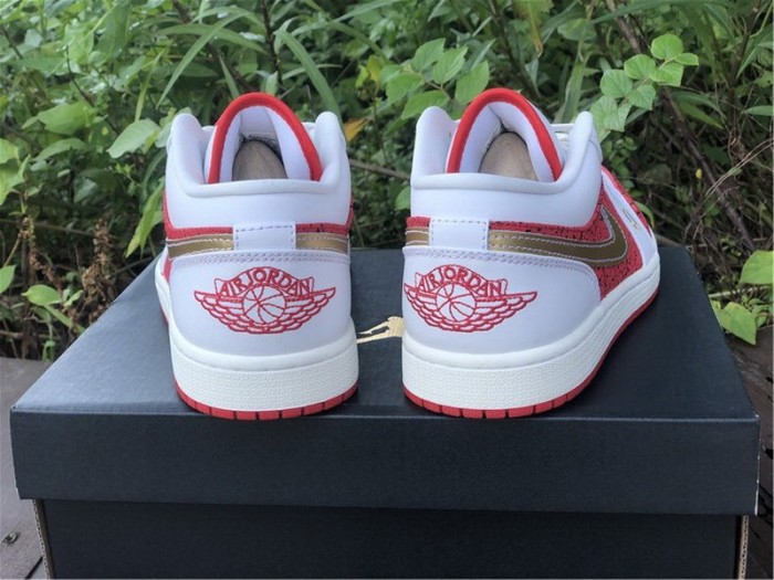 Authentic Air Jordan 1 Low “Spades”