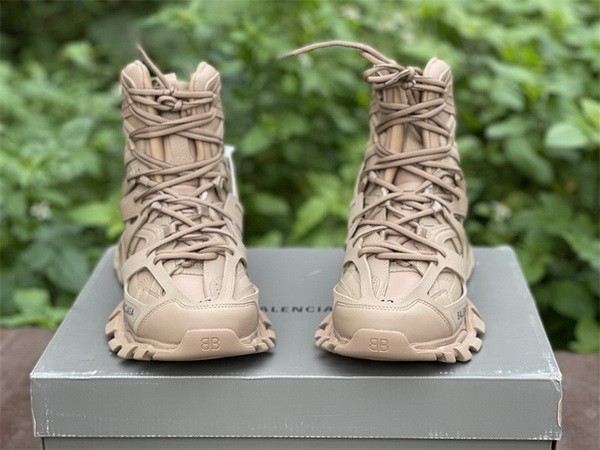 B 17FW Tripe-S High End Sneaker-260