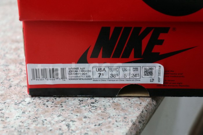 Authentic Air Jordan 1 High OG WMNS “Silver Toe” Women size