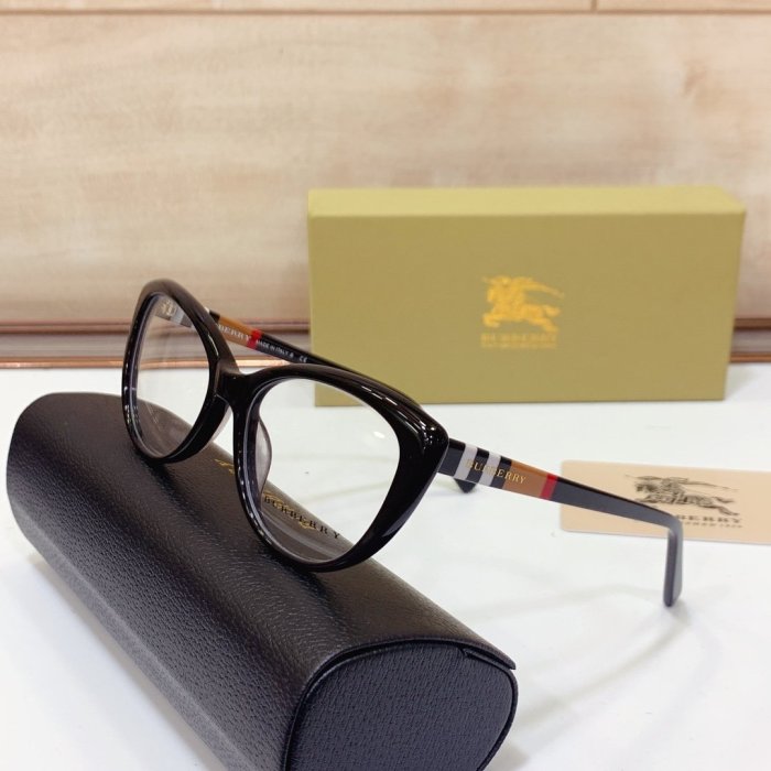 Burberry Sunglasses AAAA-1022