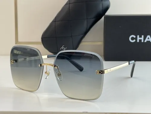 CHNL Sunglasses AAAA-604