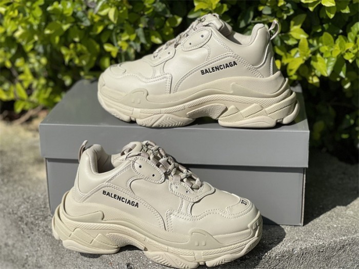 B 17FW Tripe-S High End Sneaker-267