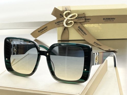 Burberry Sunglasses AAAA-272