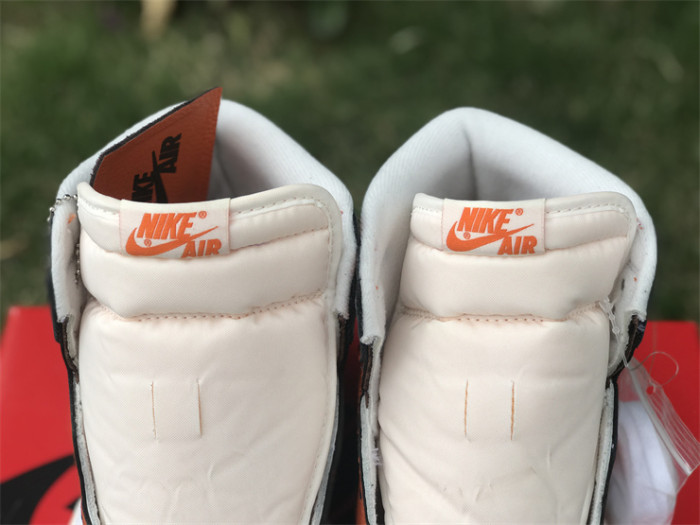 Air Jordan 1 High OG WMNS “Starfish”