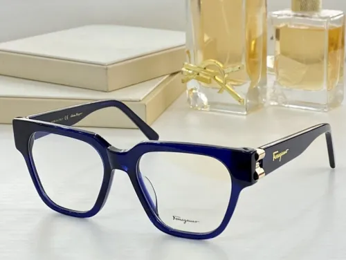 Ferragamo Sunglasses AAAA-311
