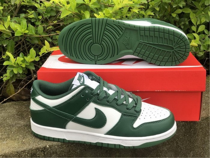 Authentic Nike Dunk Low Team Green