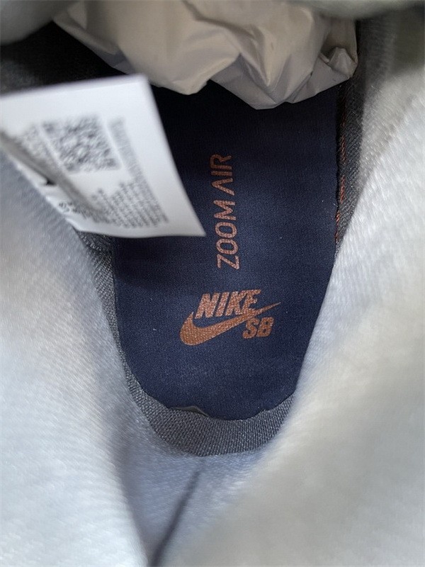 Authentic Nike SB Dunk High Pro QS “ Banshee ”