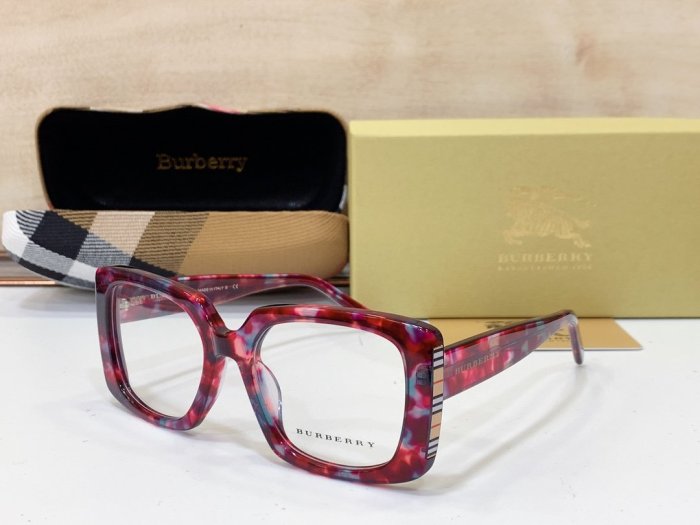 Burberry Sunglasses AAAA-999