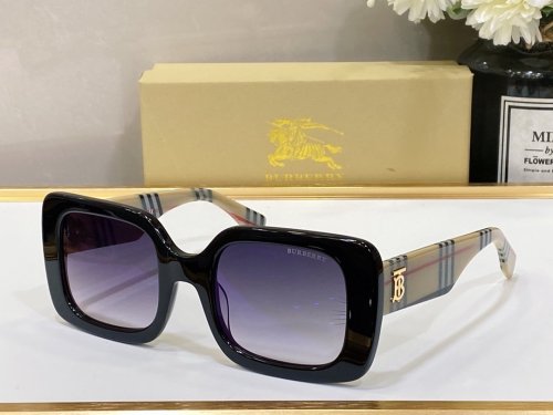 Burberry Sunglasses AAAA-194