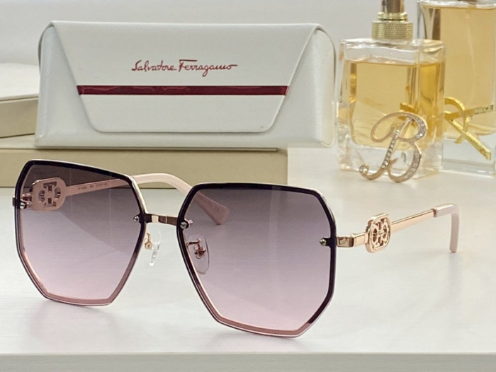 Ferragamo Sunglasses AAAA-231