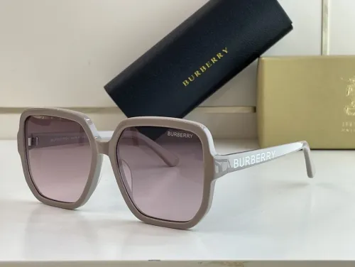 Burberry Sunglasses AAAA-434