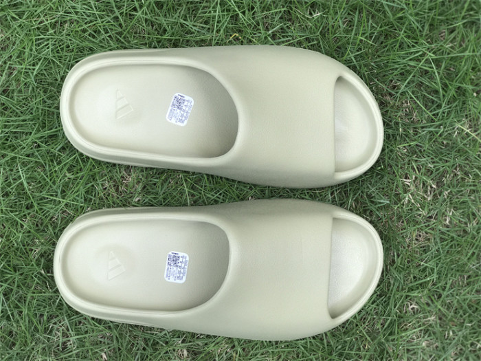 Yeezy Slides Resin FZ5904