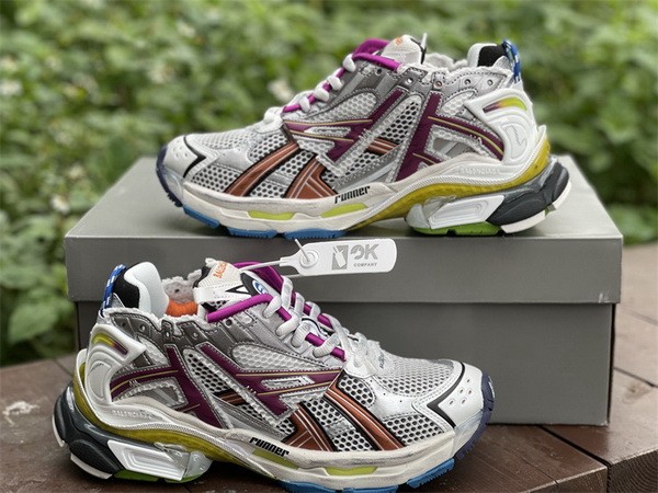 B 17FW Tripe-S High End Sneaker-255