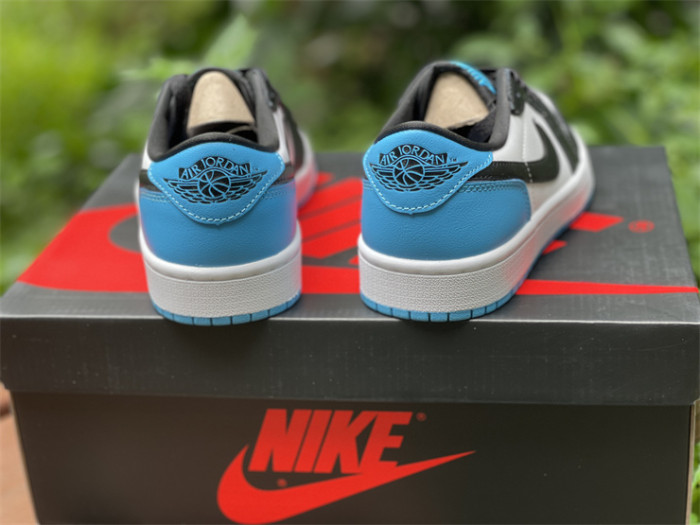 Authentic Air Jordan 1 Low OG “UNC”