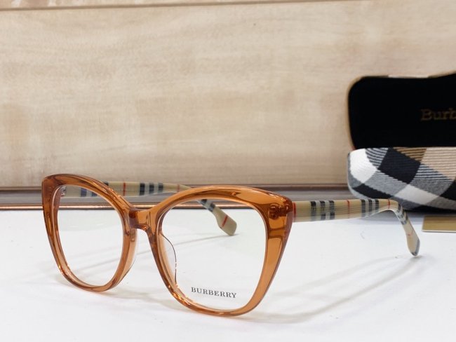 Burberry Sunglasses AAAA-948