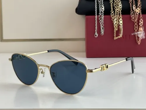 V Sunglasses AAAA-144