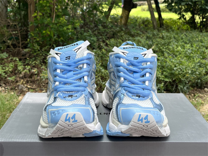 B 17FW Tripe-S High End Sneaker-414