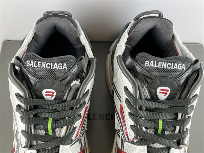 B 17FW Tripe-S High End Sneaker-418