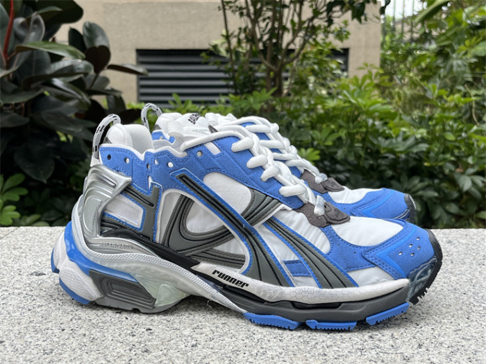 B 17FW Tripe-S High End Sneaker-429