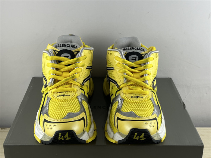 B 17FW Tripe-S High End Sneaker-439