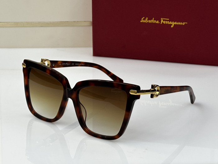 Ferragamo Sunglasses AAAA-718