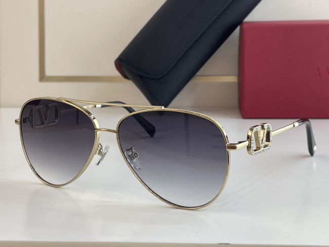 V Sunglasses AAAA-337