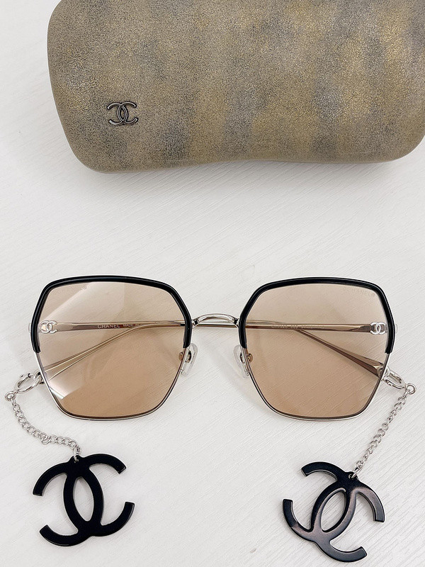 CHNL Sunglasses AAAA-2002