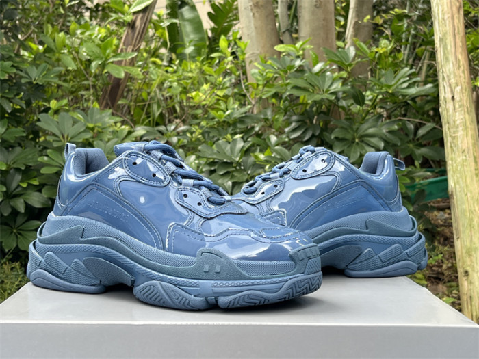 B 17FW Tripe-S High End Sneaker-420