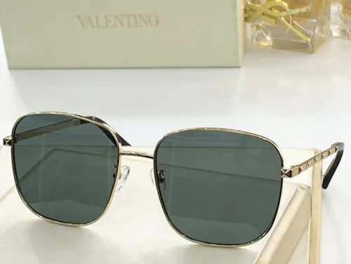 V Sunglasses AAAA-060