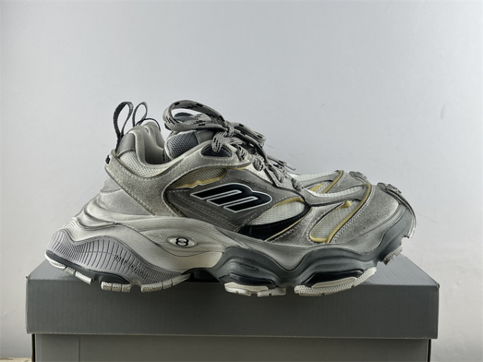 B 17FW Tripe-S High End Sneaker-450