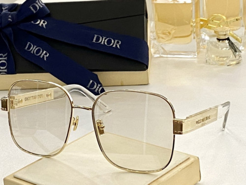 Dior Sunglasses AAAA-870