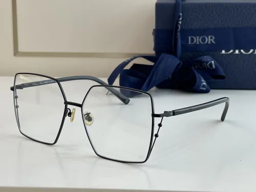 Dior Sunglasses AAAA-423