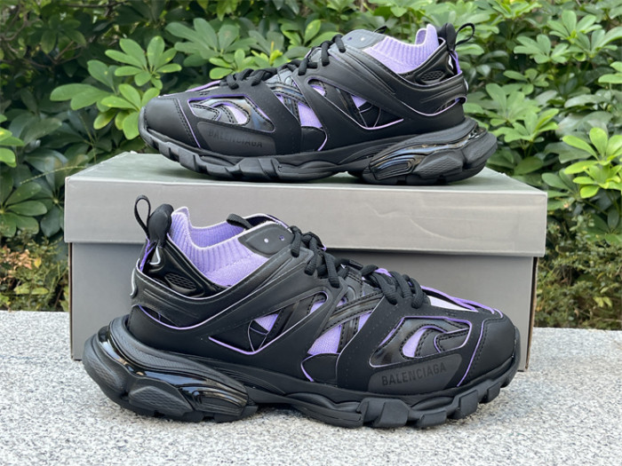 B 17FW Tripe-S High End Sneaker-434