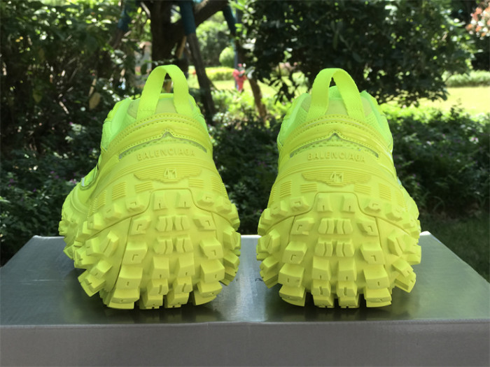 B 17FW Tripe-S High End Sneaker-387