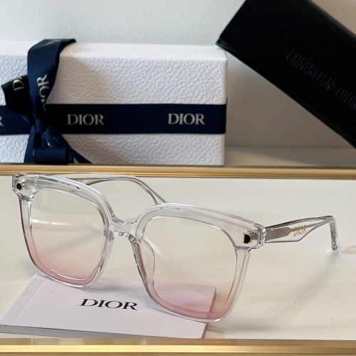 Dior Sunglasses AAAA-1044