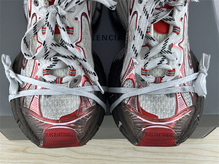 B 17FW Tripe-S High End Sneaker-412