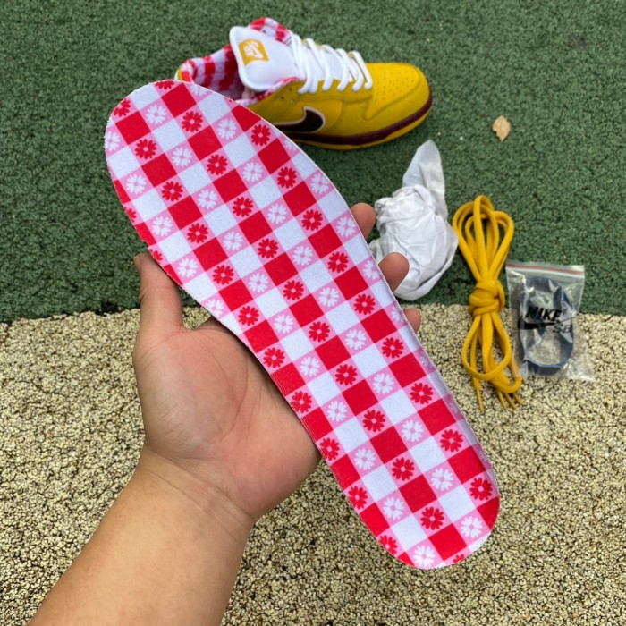 Authentic Nike Dunk SB Concepts Yellow Lobster