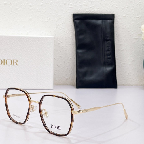 Dior Sunglasses AAAA-802