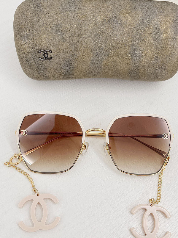 CHNL Sunglasses AAAA-2006