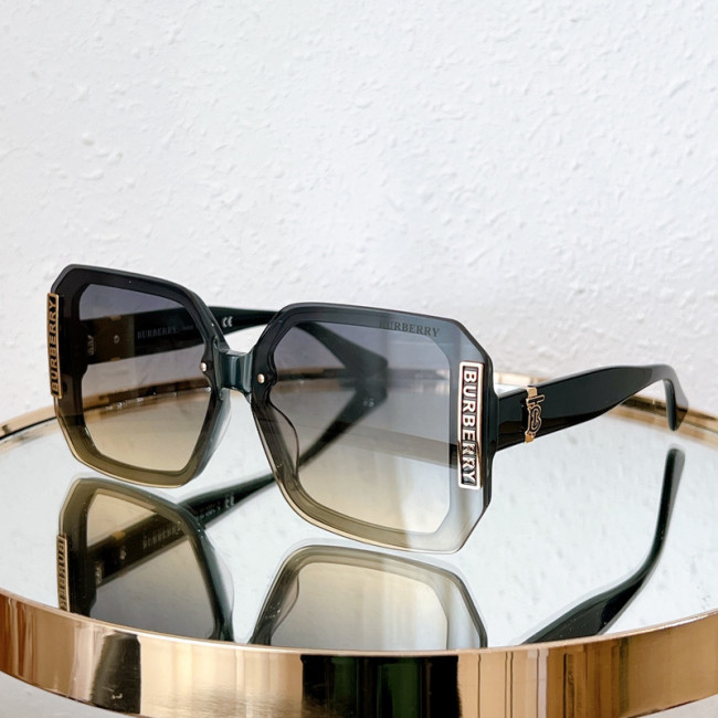 Burberry Sunglasses AAAA-1935
