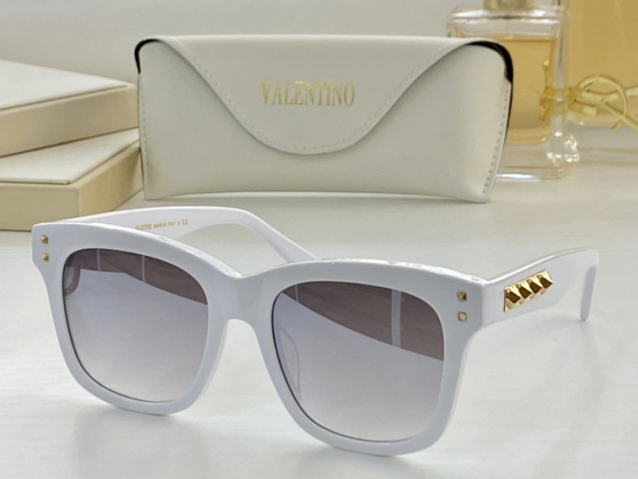 V Sunglasses AAAA-272
