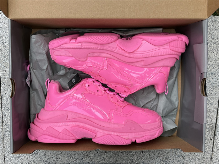 B 17FW Tripe-S High End Sneaker-421