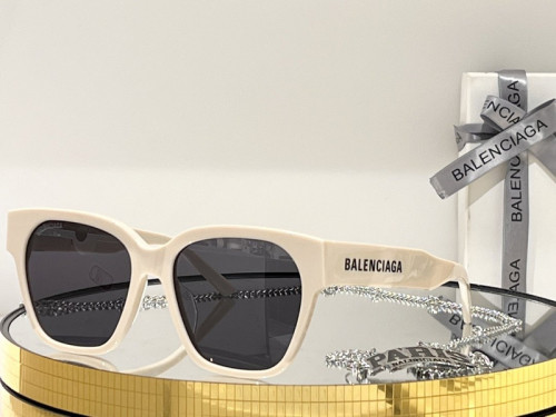 B Sunglasses AAAA-308