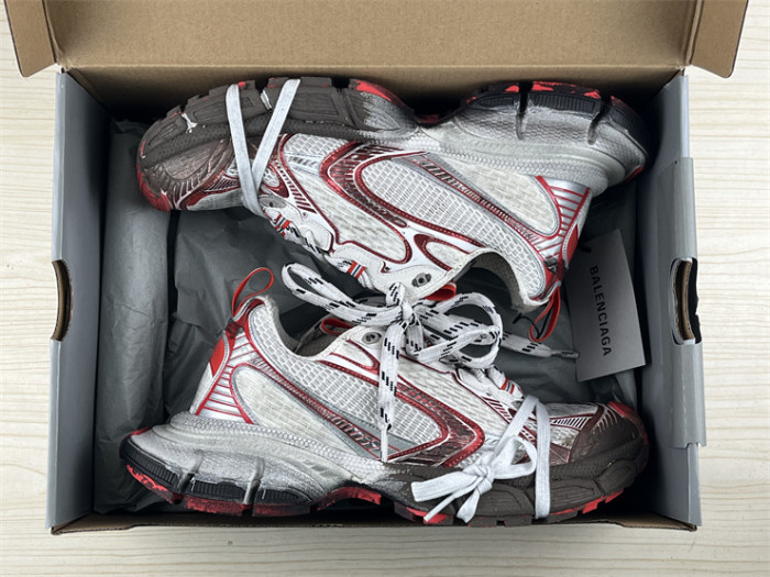 B 17FW Tripe-S High End Sneaker-412