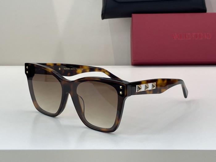 V Sunglasses AAAA-282