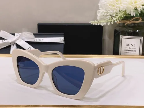 Dior Sunglasses AAAA-687